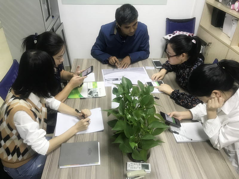 Los trabajos preparatorios para la Feria de Cantón